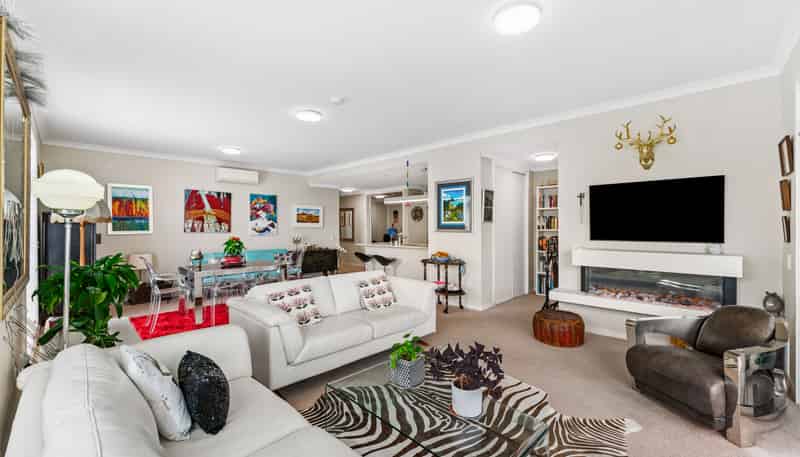 73 Parkside Drive, Orewa