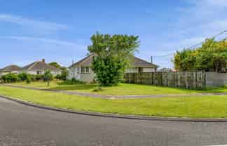 2 Laurent VC Street, Hawera