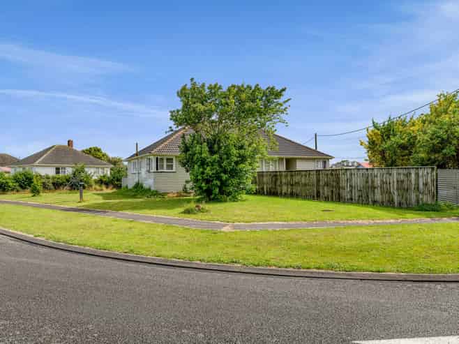 2 Laurent VC Street, Hawera