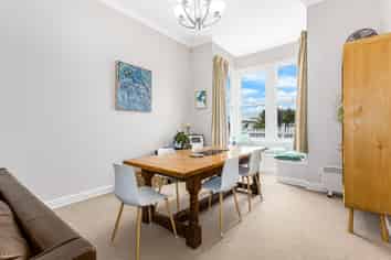 60 Stanley Street, Berhampore