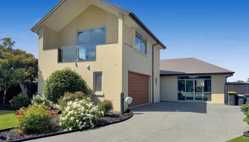 17 Maurice Stanton Pl, Shirley