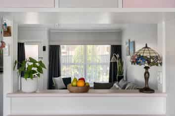 2/10 Liston Street, Northcote