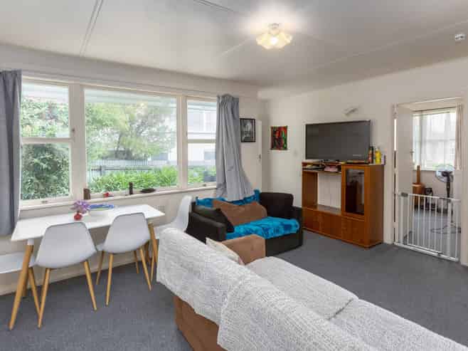 7 and 7a Puriri Crescent, Masterton