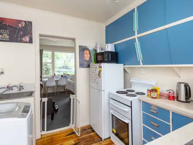 7 and 7a Puriri Crescent, Masterton