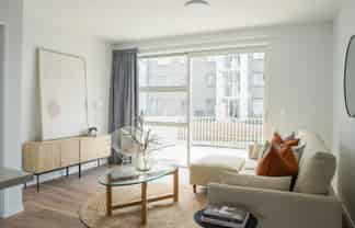 4/1 Karoro Court, Hobsonville