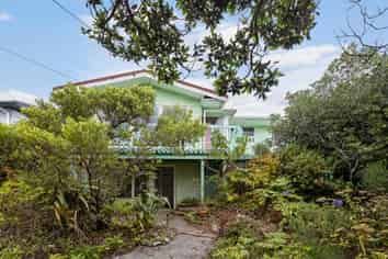 119 Buckley Road, Southgate