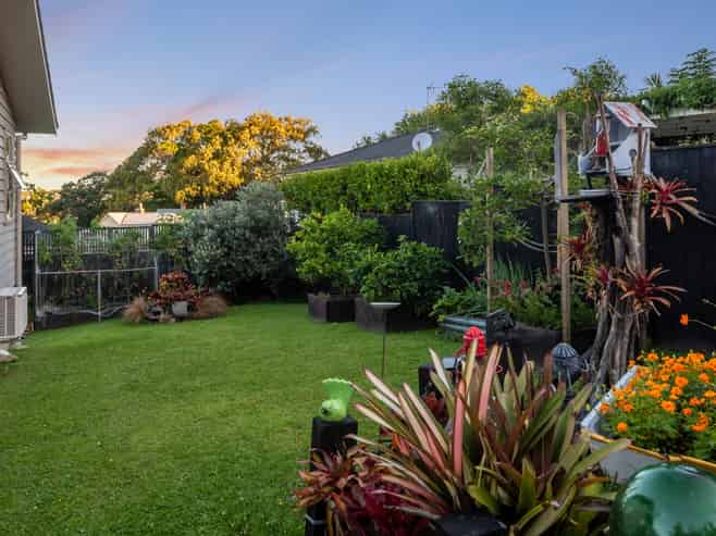 17 Laura Jane Drive, Millwater