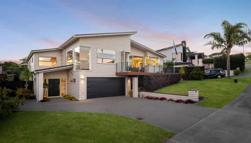 17 Laura Jane Drive, Millwater