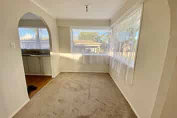 29  Cockayne Crescent, Sunnynook