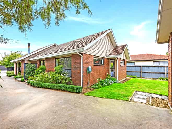 4 Lochmore Street, Bishopdale