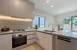 46D Tiroroa Avenue, Te Atatu South