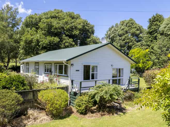 404 North Road, Mauriceville