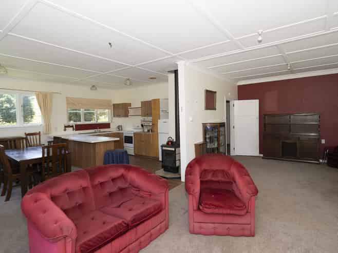 404 North Road, Mauriceville