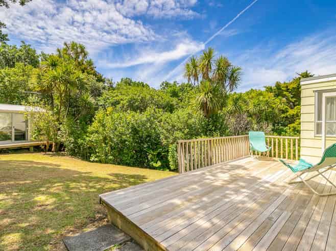 21 Wonderview Road, Leigh