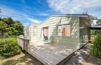 21 Wonderview Road, Leigh