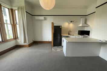 2/14 Clifton Terrace, Kelburn