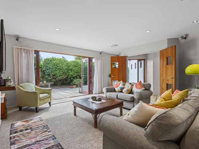 11 Cordyline Place, Waimairi Beach