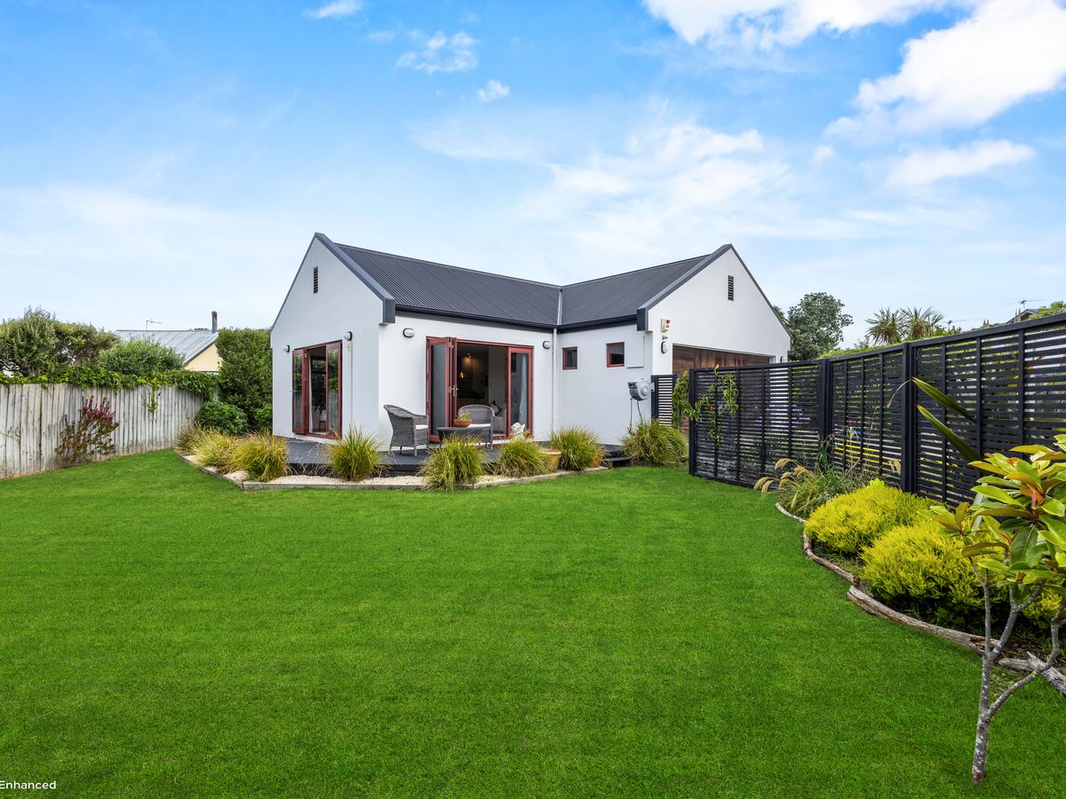 11 Cordyline Place, Waimairi Beach, Christchurch City, Canterbury - Photo 2