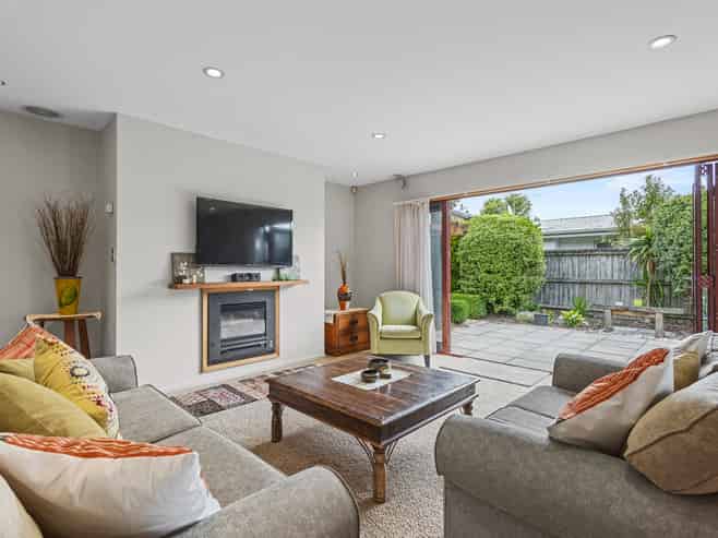 11 Cordyline Place, Waimairi Beach