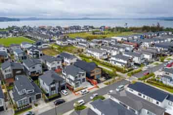 29 Toanui Road, Hobsonville