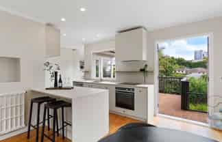 27 Euston Road, Sandringham