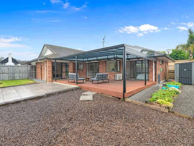 13 Byblos Place, The Gardens