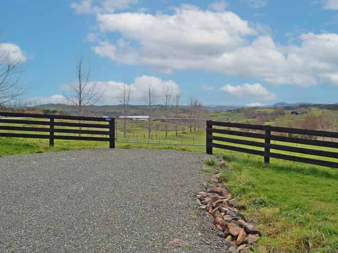 54 Rangiora Road, Leigh