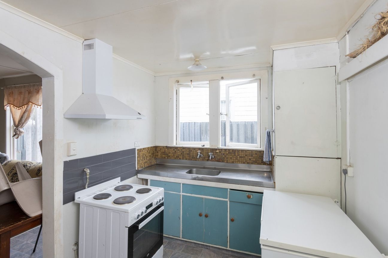 Land and Income - rare combination - Vista 3