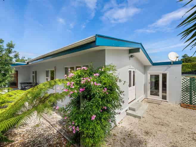 14 Brook Street, Springlands