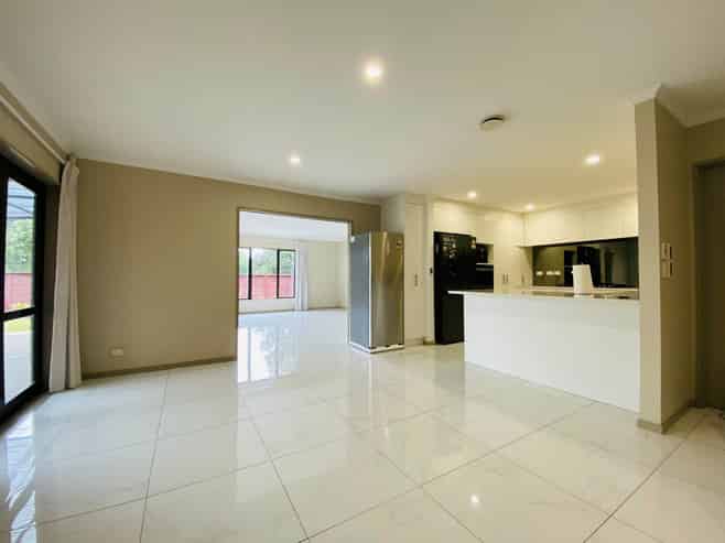 42 Accent Drive, Flat Bush