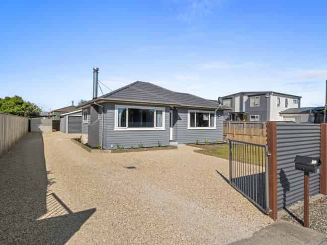 42 Bateup Road, Richmond