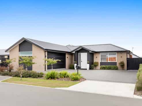 4 Hollard Crescent, Lincoln