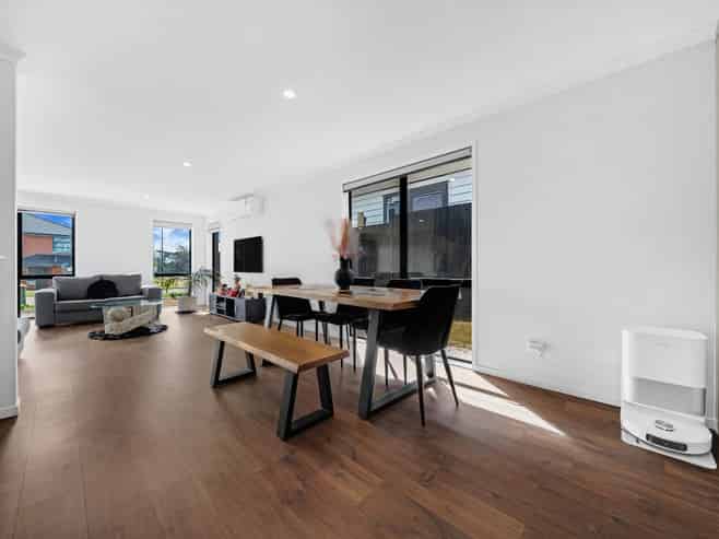 5 Emerald Avenue, Karaka