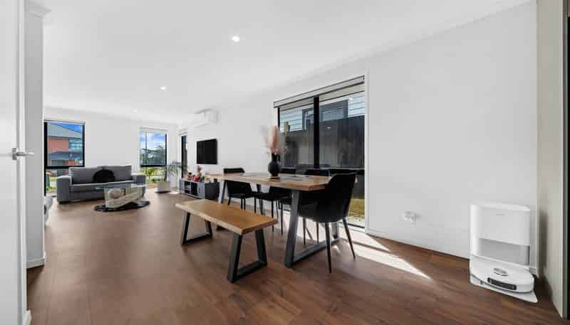 5 Emerald Avenue, Karaka