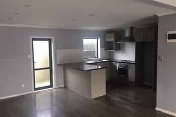 20B Henwood Road, Mangere