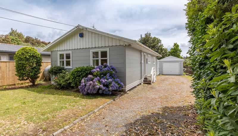 11 Kutai Street, TURANGI