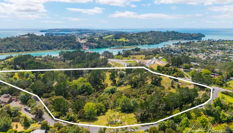 266 Duck Creek Road, Stillwater