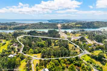 266 Duck Creek Road, Stillwater