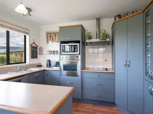 13 Ivy Crescent, Richmond