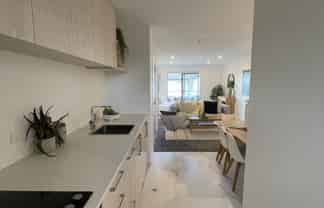 4b/87 Taikata Road, Te Atatu Peninsula