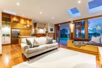 11 Trelissick Crescent, Ngaio