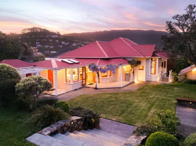 11 Trelissick Crescent, Ngaio