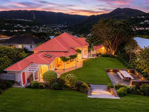 11 Trelissick Crescent, Ngaio