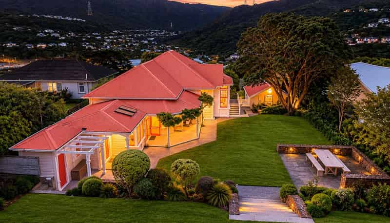 11 Trelissick Crescent, Ngaio