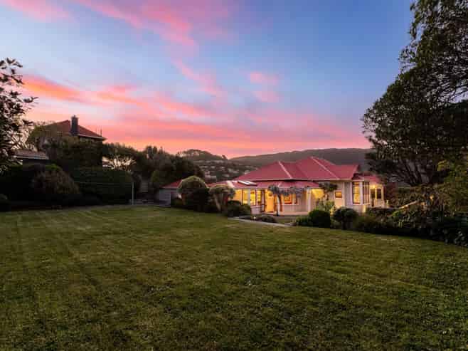 11 Trelissick Crescent, Ngaio