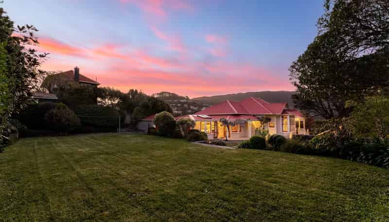11 Trelissick Crescent, Ngaio