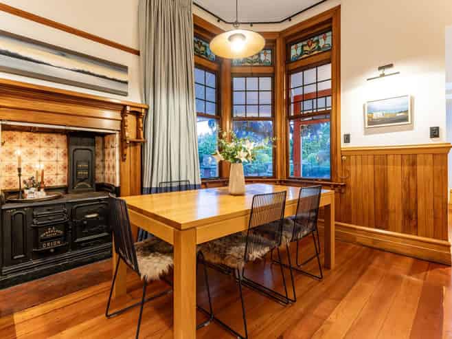 11 Trelissick Crescent, Ngaio