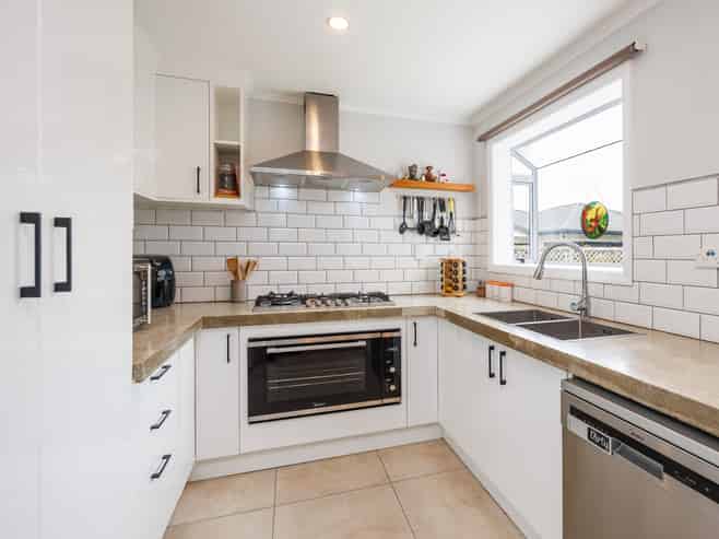 7 Salisbury Avenue, Terrace End