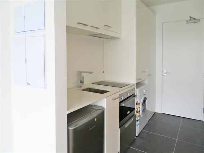 206a/321 Jackson Street, Petone