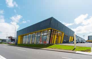 Brand new trade retail/showroom - Church Street